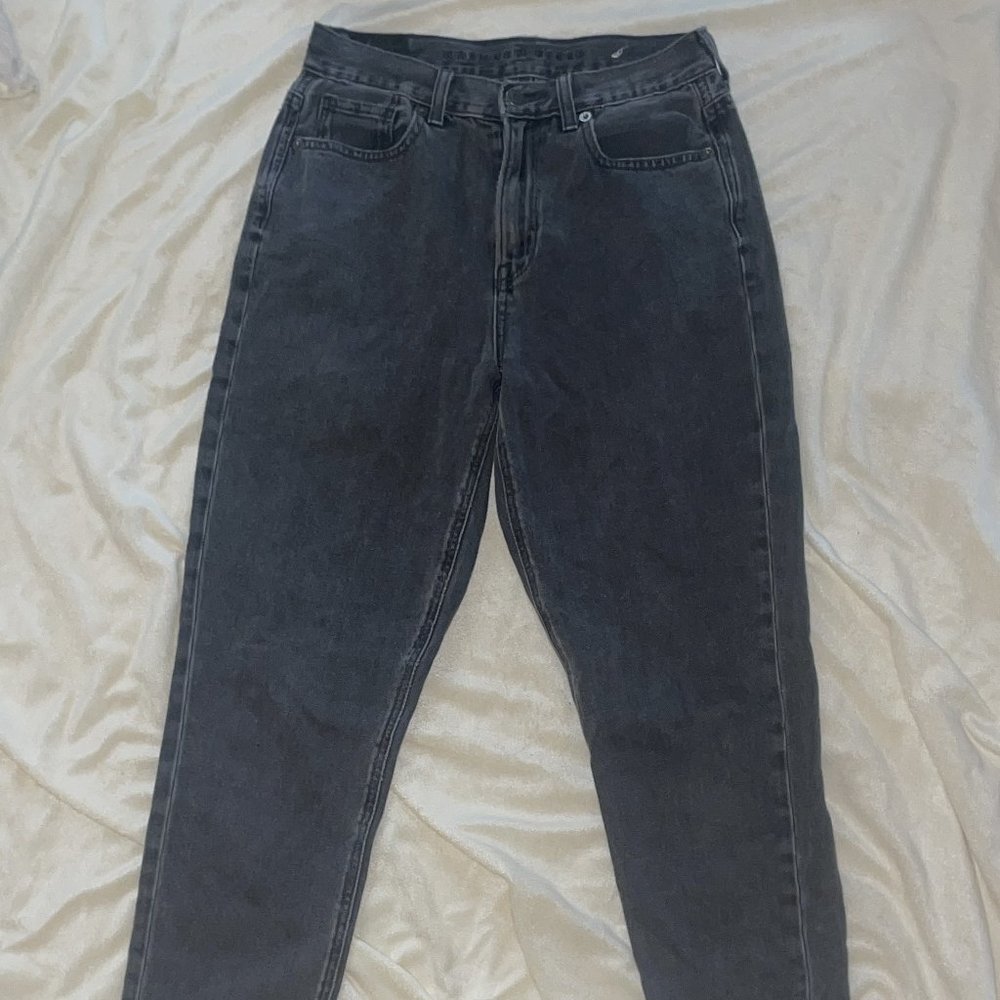 American Eagle Mom Jean